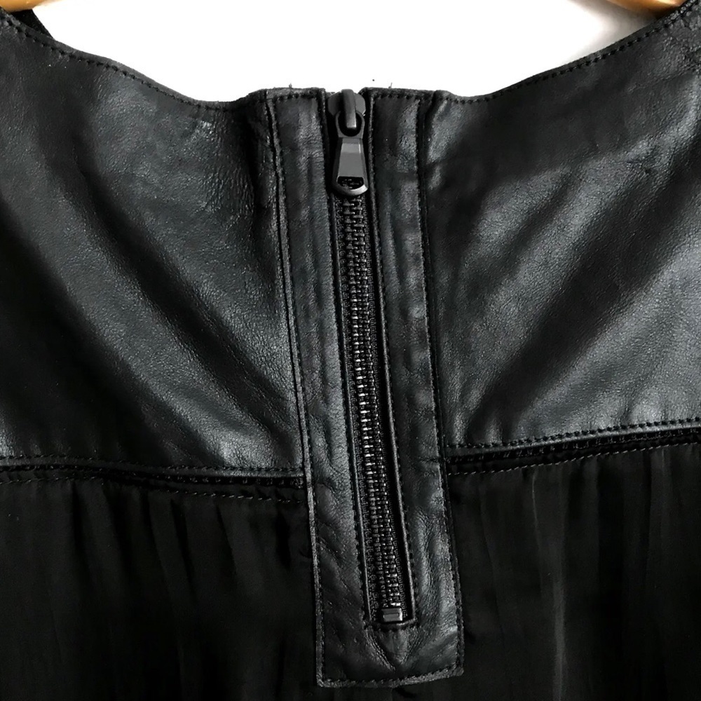 Lm Studio Silk Black Blouse Size XS Sleeveless Lambskin Top  back  1/4 zip - Picture 4 of 8
